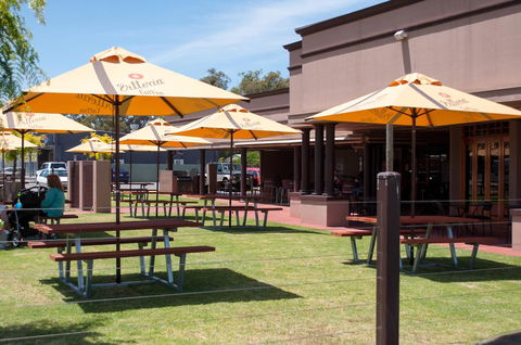 Boomerang Hotel - VIC Tourism 40