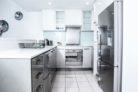 DD Apartments On Sussex Street - VIC Tourism 4