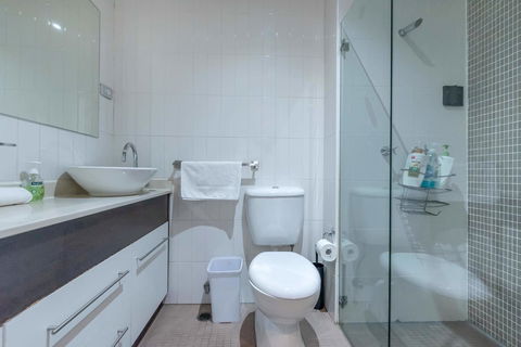 2 Bed House + Loft In Pyrmont - VIC Tourism 15
