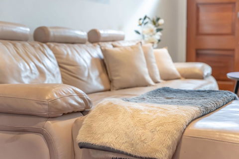 2 Bed House + Loft In Pyrmont - VIC Tourism 9