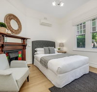 Large terrace in Sydneys lower North Shore - VIC Tourism