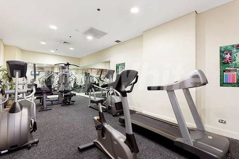 Kent CBD Apartment - VIC Tourism 12