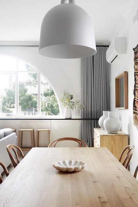 Stunning Flourish ON Bull - VIC Tourism 13