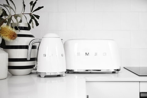 Stunning Flourish ON Bull - VIC Tourism 12