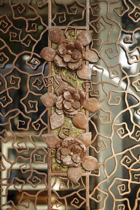 Stunning Flourish ON Bull - VIC Tourism 14