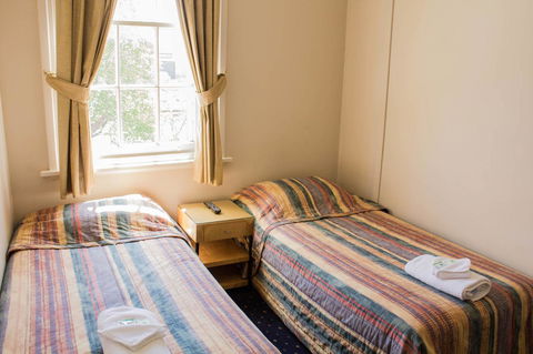 Gardners Inn Hotel - VIC Tourism 37