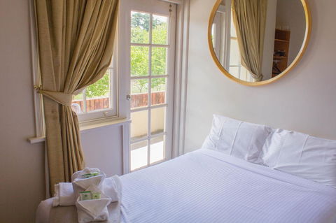 Gardners Inn Hotel - VIC Tourism 27