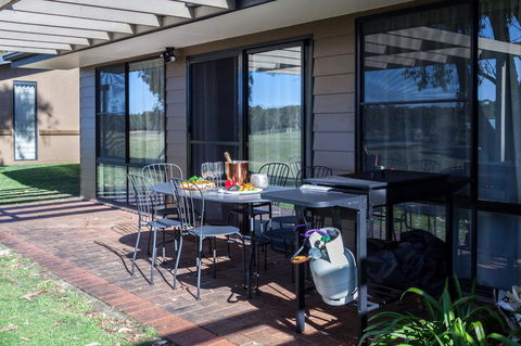 Horizons Retreat & Golf, Villa 133 - VIC Tourism 16