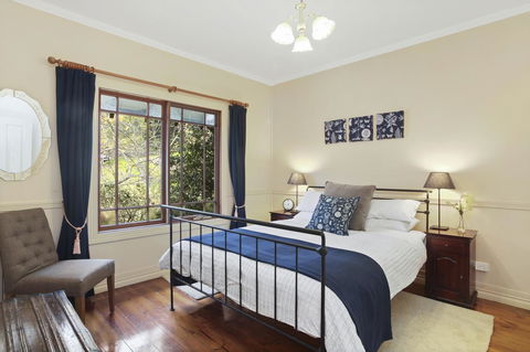 Allegra Cottage Of Leura - VIC Tourism 5