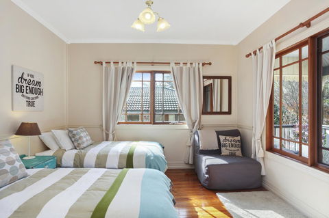 Allegra Cottage Of Leura - VIC Tourism 6
