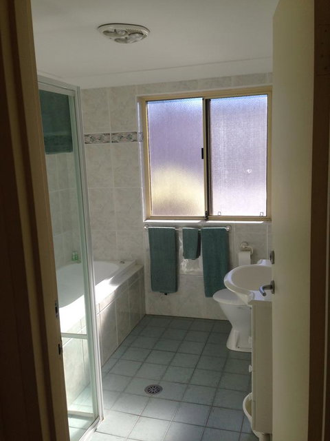 Bel Mondo Apartments - VIC Tourism 13