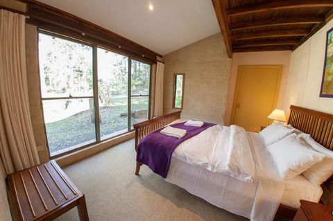 Jackson Ranch By Bannisters - VIC Tourism 33