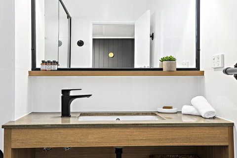 City Centre Motel Armidale - VIC Tourism 5