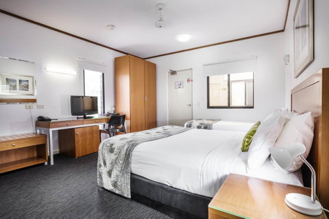 Mercure Darwin Airport Resort - VIC Tourism 19