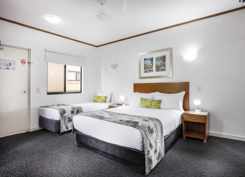 Mercure Darwin Airport Resort - VIC Tourism 17