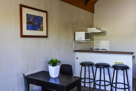 Desert Palms Alice Springs - VIC Tourism 23