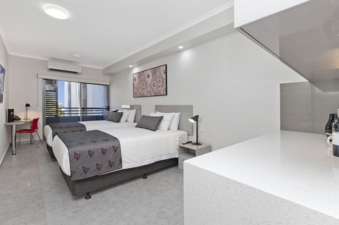 Argus Hotel Darwin - VIC Tourism 7