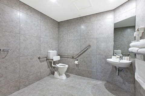 Argus Hotel Darwin - VIC Tourism 23