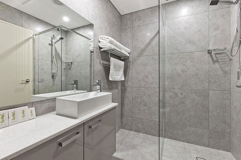 Argus Hotel Darwin - VIC Tourism 9