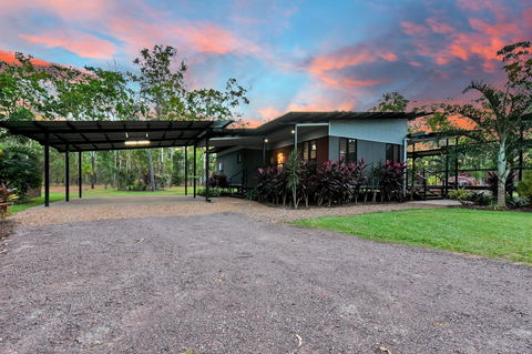 'Tropical Oasis - Darwin NT - VIC Tourism 18