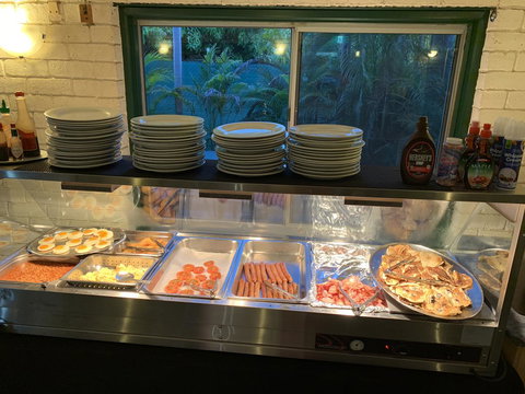 Pine Tree Motel - VIC Tourism 11