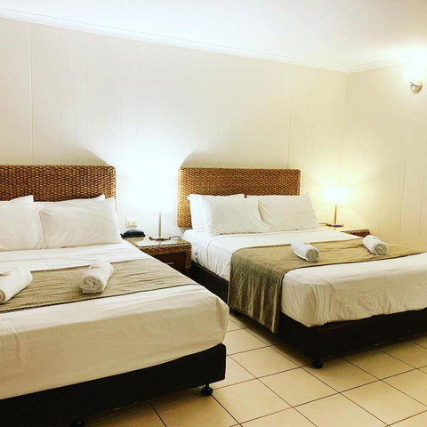 Pine Tree Motel - VIC Tourism 33