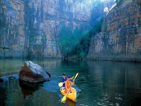 Pine Tree Motel - VIC Tourism 43