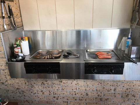 Beaches Serviced Apartments - VIC Tourism 16