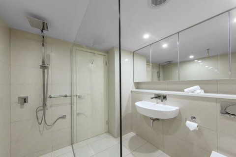 Oaks Darwin Elan Hotel - VIC Tourism 4