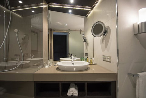 Hilton Darwin - VIC Tourism 24