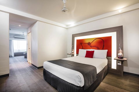 Novotel Darwin CBD - VIC Tourism 19