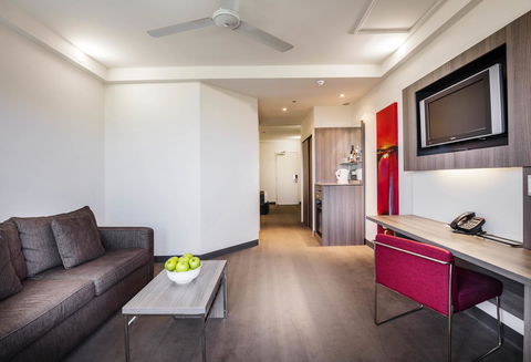 Novotel Darwin CBD - VIC Tourism 15