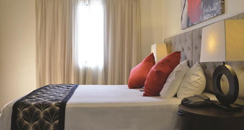 Metro Advance Apartments & Hotel - VIC Tourism 0