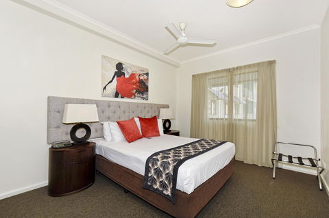 Metro Advance Apartments & Hotel - VIC Tourism 12