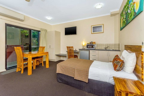 Quality Hotel Darwin Airport - VIC Tourism 14