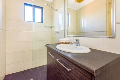 Quality Hotel Darwin Airport - VIC Tourism 20