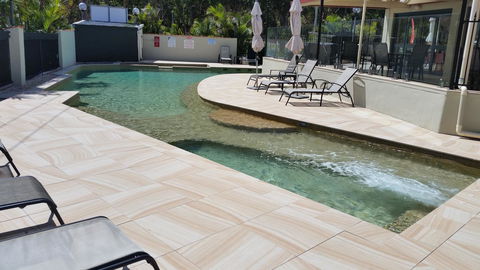 Nelson Bay Breeze - VIC Tourism 4