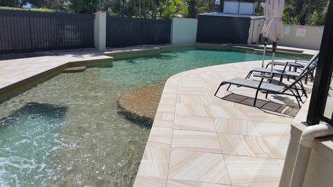 Nelson Bay Breeze - VIC Tourism 3