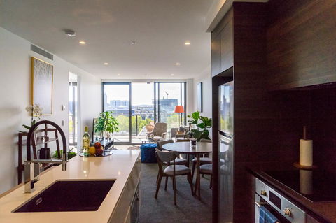 Highgate Executive Apartment City Walk Canberra - VIC Tourism 12