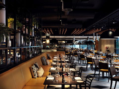 QT Canberra - VIC Tourism 11