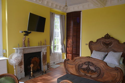 Garden Room - VIC Tourism 1