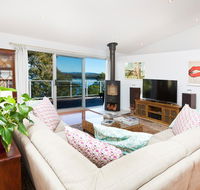 Booti Booti Lakehouse - VIC Tourism