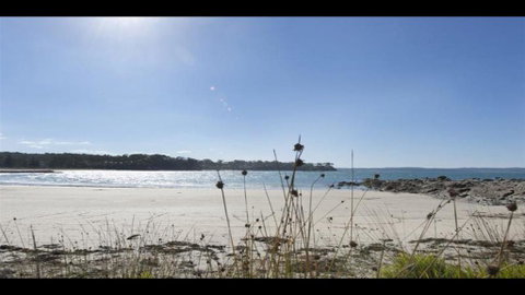 Bos'n's On Wimbie Beach Unit Twenty Five - VIC Tourism 1