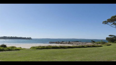 Bos'n's On Wimbie Beach Unit Twenty Five - VIC Tourism 3
