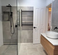 Boutique Beach House in the HEART of St. Kilda - VIC Tourism