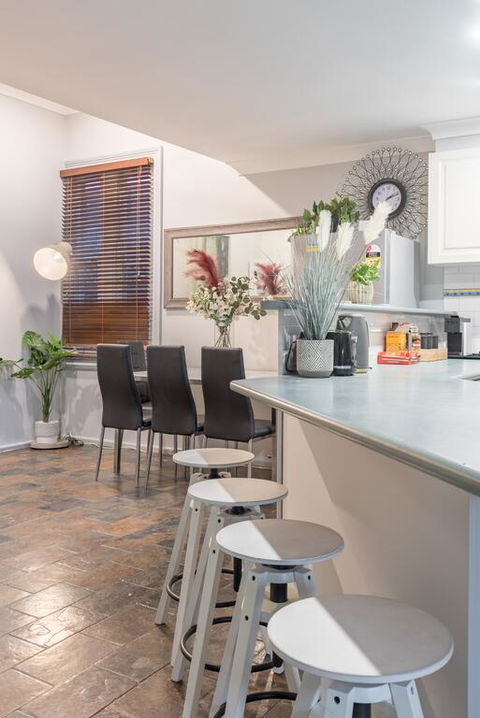 Boutique Private Rm Situated In The Heart Of Burwood2 - VIC Tourism 3