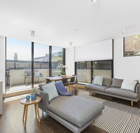 BOUTIQUE STAYS - Maybloom - VIC Tourism