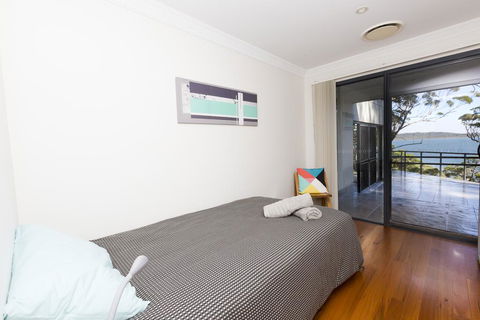 Brae Villa - VIC Tourism 2
