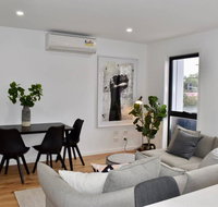 Brand New 2 Bed Apartment with Stunning City Views - VIC Tourism