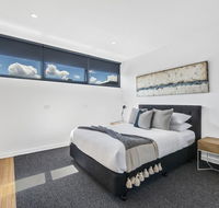 Brand new beachside studio apartment - VIC Tourism